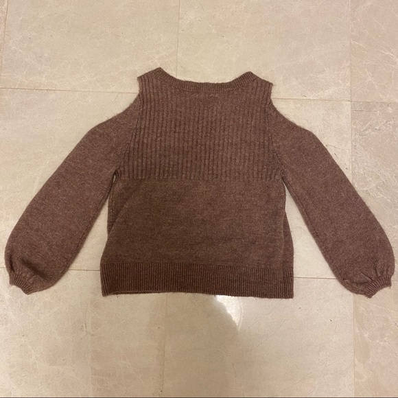 Abercrombie & Fitch Mauve Open Shoulder Sweater - Picture 2 of 6
